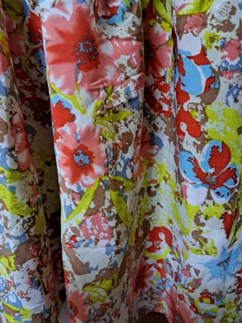 �A�@�����������s�[�X �� �����t�@�b�V������ 