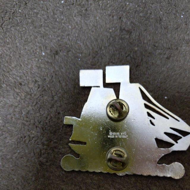 1986年 帆船 ピンバッチ < ホビー 1986年 帆船 ピンバッチ < ホビーの