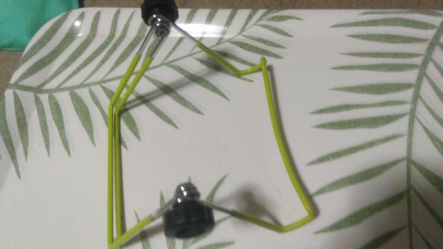 ���C���[�X�}�z�X�^���h ���ΐF  �� �Ɠd/AV�� 