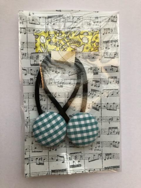 ハンドメイド ヘアゴム くるみボタン ツイン チェック コットン < 女性ファッション  ハンドメイド ヘアゴム くるみボタン ツイン チェック コットン  < 女性ファッションの