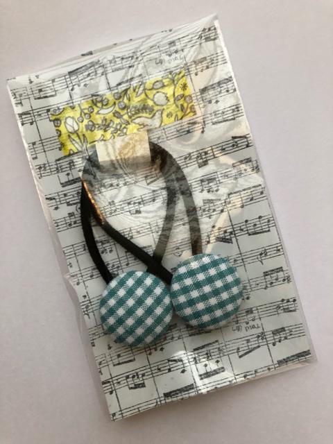 ハンドメイド ヘアゴム くるみボタン ツイン チェック コットン < 女性ファッション  ハンドメイド ヘアゴム くるみボタン ツイン チェック コットン < 女性ファッションの