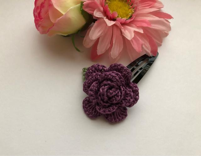 ハンドメイド スリーピン パッチンピン 薔薇 パープル < 女性ファッション  ハンドメイド スリーピン パッチンピン 薔薇 パープル  < 女性ファッションの