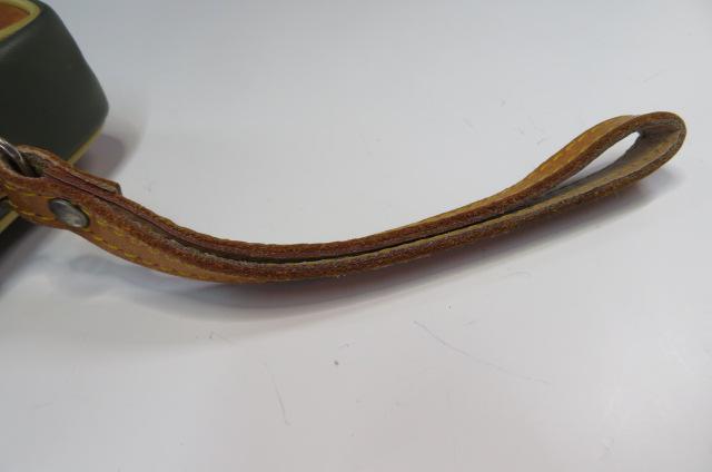 HUNTING WORLD ハンチングワールド バチュークロス セカンドバッグ クラッチバッグ カーキ < ブランド HUNTING WORLD ハンチングワールド バチュークロス セカンドバッグ クラッチバッグ カーキ < ブランドの