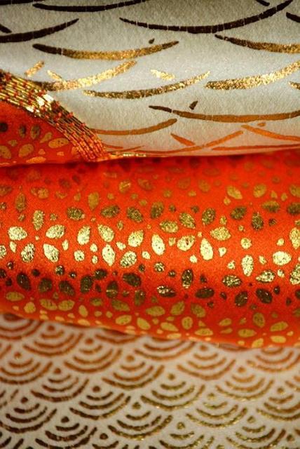 【最高峰】新品同様 本金箔 金駒シシュウ 雲取り吉祥花文 クリーニング済 振袖 身丈164cm 裄丈64.5cm T3407 < 女性ファッション  【最高峰】新品同様 本金箔 金駒シシュウ 雲取り吉祥花文 クリーニング済 振袖 身丈164cm 裄丈64.5cm T3407 < 女性ファッションの