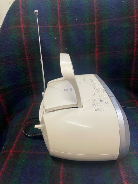 カセットOK AMFMラジオOK CDダメ 東芝TY-CK4 TOSHIBA カセット 白 東芝 CDラジオカセットレコーダー < CD/DVD/ビデオ カセットOK AMFMラジオOK CDダメ 東芝TY-CK4 TOSHIBA カセット 白 東芝 CDラジオカセットレコーダー < CD/DVD/ビデオの