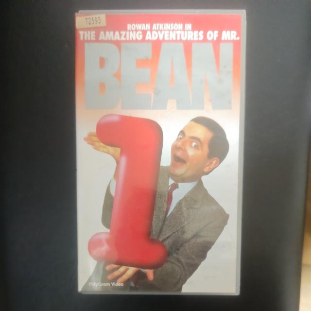 VHS �~�X�^�[�E�r�[�� 1�u�~�X�^�[�E�r�[���̑�`���v�����^ ������  �� CD/DVD/�r�f�I�� 