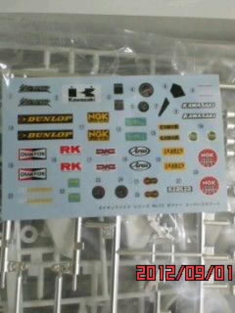 アオシマ 1/12バイクシリーズ カワサキ ゼファー スーパーストリート < ホビー  アオシマ 1/12バイクシリーズ カワサキ ゼファー スーパーストリート < ホビーの