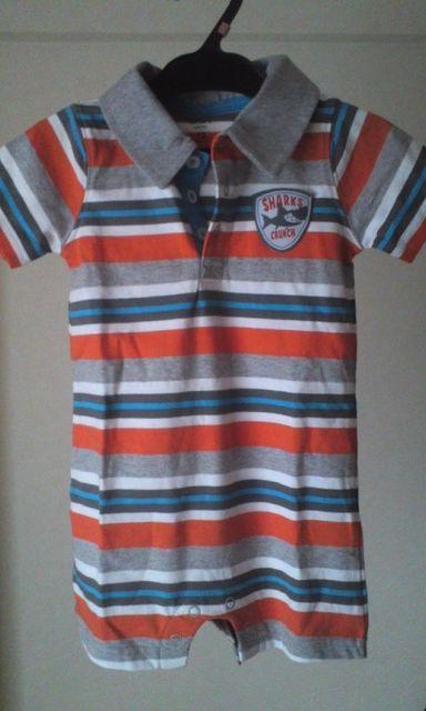 新品☆carter's12monthsボーダーポロシャツ風ロンパ♪ < ブランド 新品☆carter's12monthsボーダーポロシャツ風ロンパ♪ < ブランドの