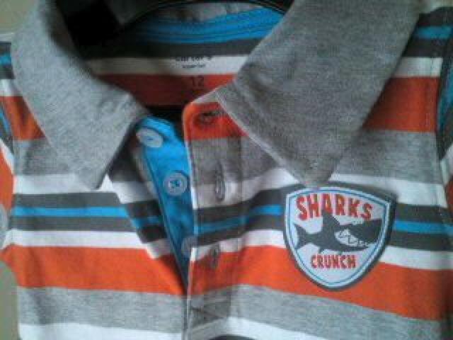 新品☆carter's12monthsボーダーポロシャツ風ロンパ♪ < ブランド 新品☆carter's12monthsボーダーポロシャツ風ロンパ♪ < ブランドの