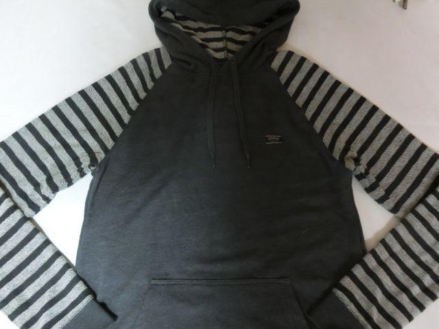 USA購入 アメカジ【Vans】バンズ両腕パイル生地パーカーUS M灰系 < 男性ファッション  USA購入 アメカジ【Vans】バンズ両腕パイル生地パーカーUS M灰系  < 男性ファッションの
