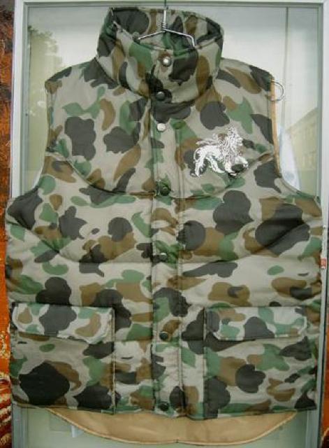 Jah Lion 中綿 Camo スキーベスト レゲエ ライオン カモ 迷彩 < 男性ファッション  Jah Lion 中綿 Camo スキーベスト レゲエ ライオン カモ 迷彩  < 男性ファッションの