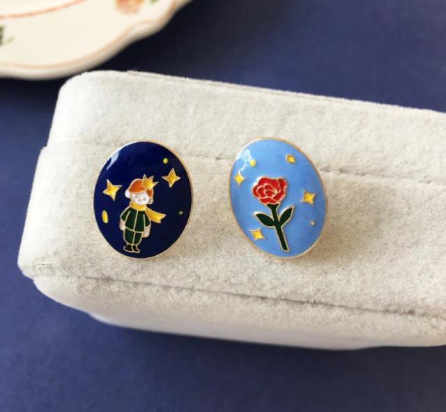 新品 星の王子さま ピアス < 女性アクセサリー/時計 新品 星の王子さま ピアス < 女性アクセサリー/時計の