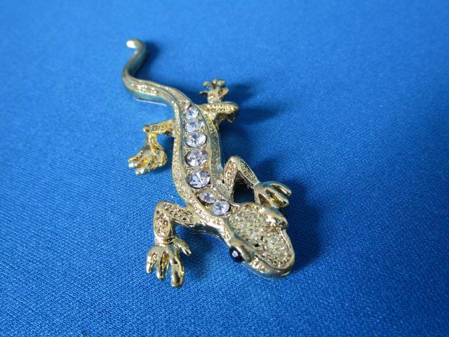 ●Gecko ゲッコー 豪華ラインストーン GOLD メタル製 エンブレム! < 自動車/バイク ●Gecko ゲッコー 豪華ラインストーン GOLD メタル製 エンブレム! < 自動車/バイク
