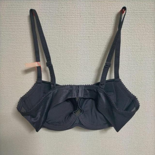 トリンプ アモスタイル  ワイヤーブラジャー B75/C75 新品 < 女性ファッション  トリンプ アモスタイル  ワイヤーブラジャー B75/C75 新品 < 女性ファッションの