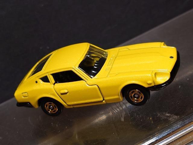 I[gTg~JY tFAfByCG[^bN