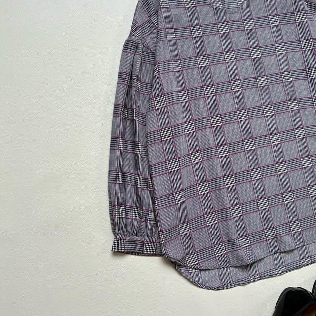 ◆極美品◆アンタイトル◆ゆったりめ◆チェックブラウス◆オフィスカジュアル◆M < ブランド  ◆極美品◆アンタイトル◆ゆったりめ◆チェックブラウス◆オフィスカジュアル◆M < ブランドの