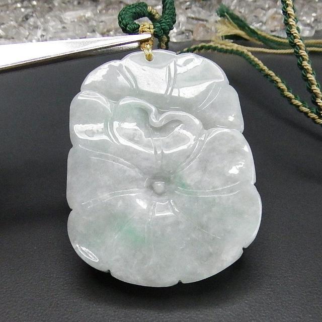 逸品一点物緑入りひすい本翡翠蓮の葉鯉6匹如意両面手彫り天然石木綿紐ネックレス < 女性アクセサリー/時計 逸品一点物緑入りひすい本翡翠蓮の葉鯉6匹如意両面手彫り天然石木綿紐ネックレス < 女性アクセサリー/時計の