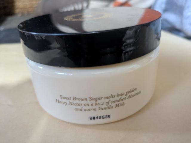 オーストラリア発 MORボディバター 250g < 香水/コスメ/ネイル オーストラリア発 MORボディバター 250g < 香水/コスメ/ネイルの