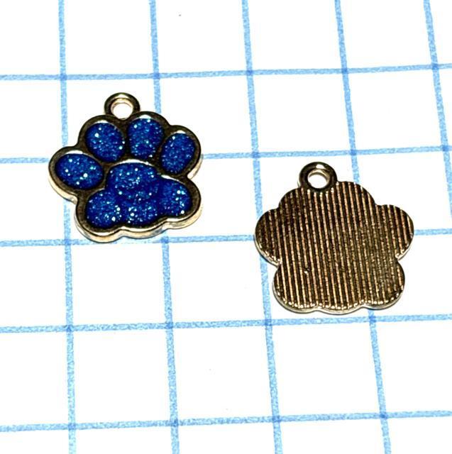 5183 カラー肉球(中)ベース金色 ラメ青色 2個 金属パーツ アクセサリーチャーム 手芸材料 犬猫 足跡 ネコねこ < ペット/手芸/園芸 5183 カラー肉球(中)ベース金色 ラメ青色 2個 金属パーツ アクセサリーチャーム 手芸材料 犬猫 足跡 ネコねこ < ペット/手芸/園芸の
