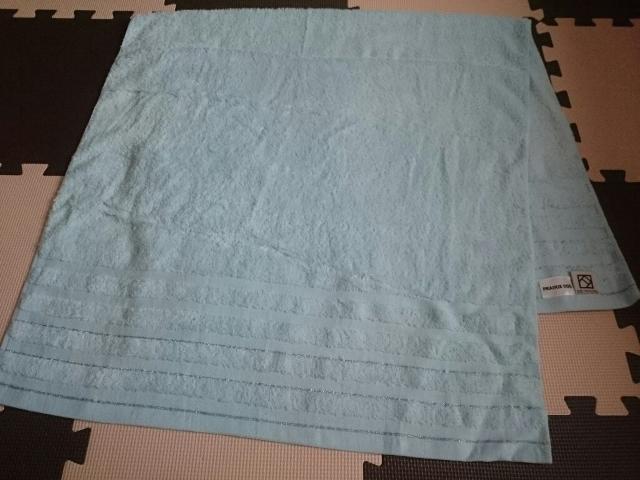 新品☆泉州こだわりタオル★バスタオル☆日本製★ブルー×ラメ☆ < インテリア/ライフ  新品☆泉州こだわりタオル★バスタオル☆日本製★ブルー×ラメ☆ < インテリア/ライフの