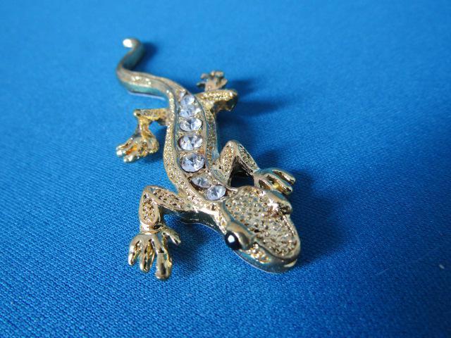 ●Gecko ゲッコー 豪華ラインストーン GOLD メタル製 エンブレム! < 自動車/バイク ●Gecko ゲッコー 豪華ラインストーン GOLD メタル製 エンブレム! < 自動車/バイク