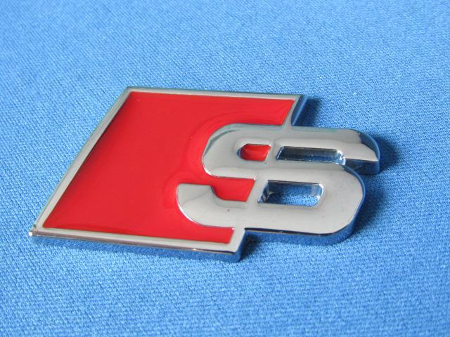 ●Audi アウディ sport S 仕様 メタル製 CH/RED エンブレム 数量限定品! < 自動車/バイク ●Audi アウディ sport S 仕様 メタル製 CH/RED エンブレム 数量限定品! < 自動車/バイク