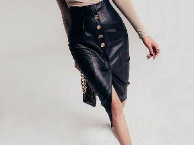 合皮 皮 レザースカート ボタン タイト レディース ブラック < 女性ファッション 合皮 皮 レザースカート ボタン タイト レディース ブラック < 女性ファッションの
