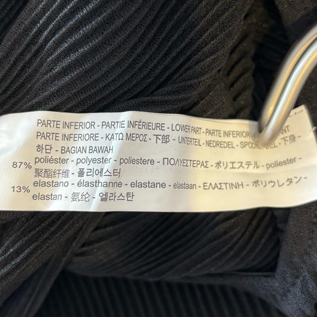 【新品タグ付き】★ZARA★ザラ プリーツ トップス ボディスーツ ブラック M 黒 ドルマンスリーブ ゆったり < 女性ファッション 【新品タグ付き】★ZARA★ザラ プリーツ トップス ボディスーツ ブラック M 黒 ドルマンスリーブ ゆったり < 女性ファッションの