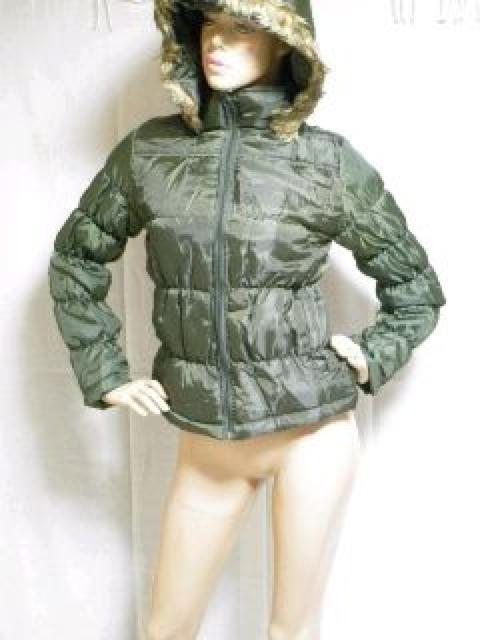 2way♪暖かい Aライン シャーリング 中綿ダウンジャケット カーキ < 女性ファッション 2way♪暖かい Aライン シャーリング 中綿ダウンジャケット カーキ < 女性ファッションの