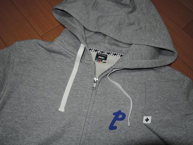 新品エクストララージPLUS L XLARGEスウェットジップパーカーM灰 < ブランド 新品エクストララージPLUS L XLARGEスウェットジップパーカーM灰 < ブランドの