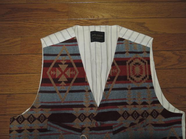 新品by GLAD HAND グラッドハンド FRONTIER VEST フロンティアベスト L ネイティブ柄 オルテガ < 男性ファッション 新品by GLAD HAND グラッドハンド FRONTIER VEST フロンティアベスト L ネイティブ柄 オルテガ < 男性ファッションの