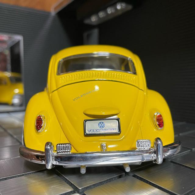 ヤトミン 1/18 ボルクス ワーゲン ビートル 1967 (カスタム) < ホビー  ヤトミン 1/18 ボルクス ワーゲン ビートル 1967 (カスタム) < ホビーの