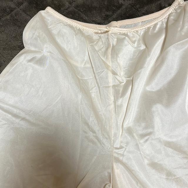 ☆☆☆タンス整理品 衣類 おまとめOK ホームクリーニング済み ペチパンツ ゴールド系 Mサイズ < 女性ファッション  ☆☆☆タンス整理品 衣類 おまとめOK ホームクリーニング済み ペチパンツ ゴールド系 Mサイズ < 女性ファッションの