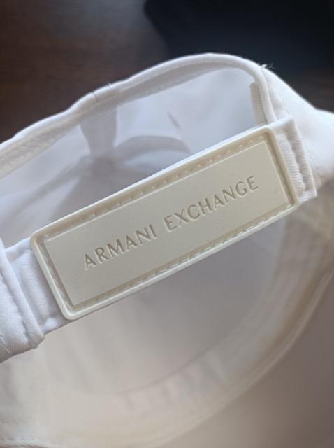 アルマーニエクスチェンジ★迫力ドンAX浮き出しロゴ★粋な素敵な白白★男女OK★ARMANIEXCHANGEオススメ★キャップ.帽子 < 女性ファッション  アルマーニエクスチェンジ★迫力ドンAX浮き出しロゴ★粋な素敵な白白★男女OK★ARMANIEXCHANGEオススメ★キャップ.帽子 < 女性ファッションの