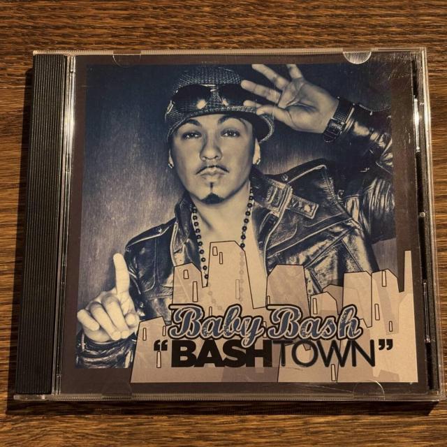 yBABY BASHzBASH TOWN   CD/DVD/rfI 