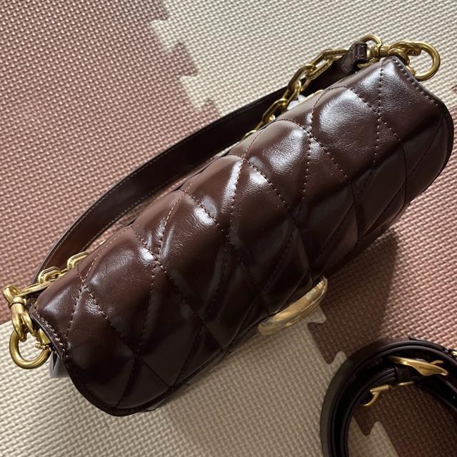 �R�[�` �`�F�[�� �^�r�[ �V�����_�[ �L���e�B���O26 �u���E�� �A�E�g���b�g �� �u�����h�� 