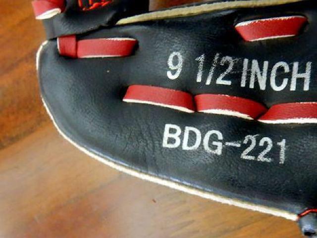 ◆ZETT PRO MODEL BDG-221 9 1/2 INCH 野球 グローブ 子供 未使用品 < ホビー  ◆ZETT PRO MODEL BDG-221 9 1/2 INCH 野球 グローブ 子供 未使用品 < ホビーの