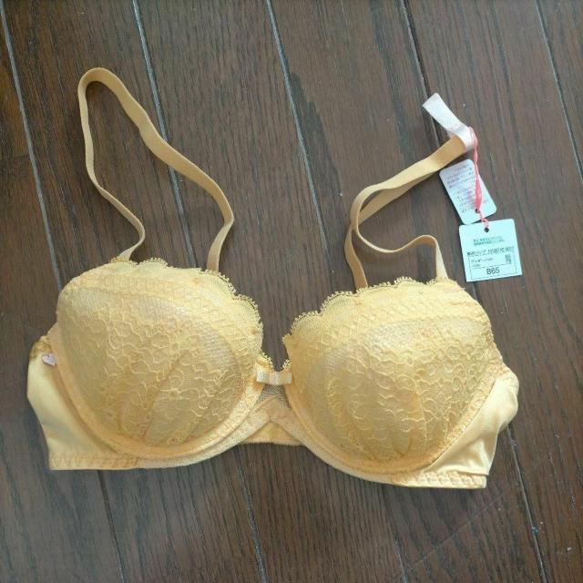 トリンプ アモスタイル ワイヤーブラジャー B70/B70 新品 イエロー < 女性ファッション  トリンプ アモスタイル ワイヤーブラジャー B70/B70 新品 イエロー  < 女性ファッションの