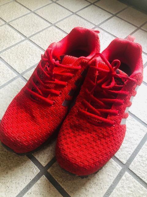 �����Y�X�j�[�J�[�@26.5�B �� �j���t�@�b�V������ 