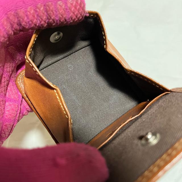 yFILA / tBzU[ / {bNX^ RCP[X / uE  uh 