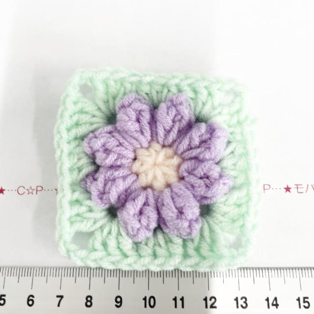 31*ハンドメイド♪ぷっくりお花グラニースクエアモチーフ 毛糸 3 < ペット/手芸/園芸 31*ハンドメイド♪ぷっくりお花グラニースクエアモチーフ 毛糸 3 < ペット/手芸/園芸の