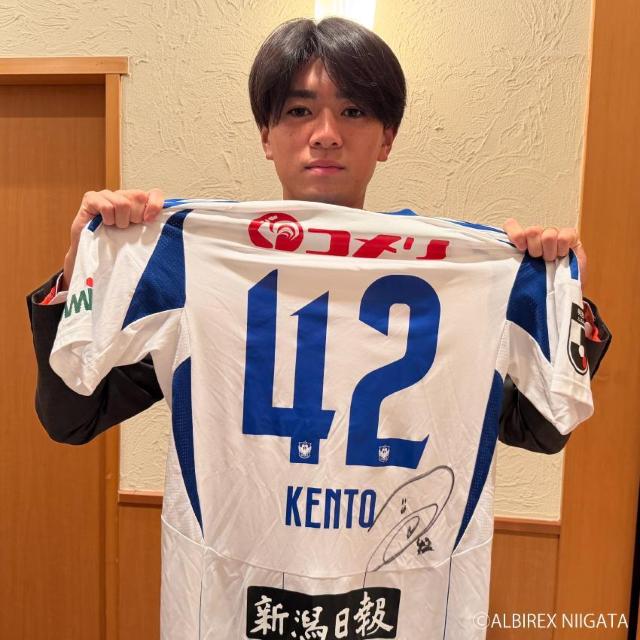 #42 橋本 健人選手 実着用・直筆サイン入り2ndユニフォーム < レジャー/スポーツ #42 橋本 健人選手 実着用・直筆サイン入り2ndユニフォーム < レジャー/スポーツの