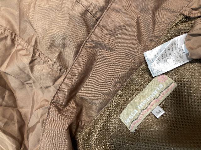 特価新品未使用festa memoriaナイロンジャケットフード付ストレッチ軽量柔らか素敵重宝ブルゾンジャケット体形カバー旅行携帯 < 女性ファッション 特価新品未使用festa memoriaナイロンジャケットフード付ストレッチ軽量柔らか素敵重宝ブルゾンジャケット体形カバー旅行携帯 < 女性ファッションの