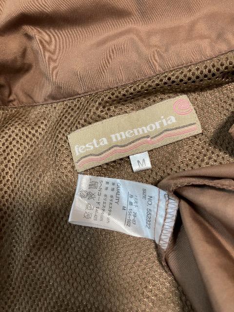 特価新品未使用festa memoriaナイロンジャケットフード付ストレッチ軽量柔らか素敵重宝ブルゾンジャケット体形カバー旅行携帯 < 女性ファッション 特価新品未使用festa memoriaナイロンジャケットフード付ストレッチ軽量柔らか素敵重宝ブルゾンジャケット体形カバー旅行携帯 < 女性ファッションの