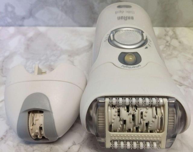 中古品 ブラウン シルク・エピル 脱毛器 BRAUN Silk epil ビューティー ヘルスケア ボディケア < 家電/AV  中古品 ブラウン シルク・エピル 脱毛器 BRAUN Silk epil ビューティー ヘルスケア ボディケア < 家電/AVの