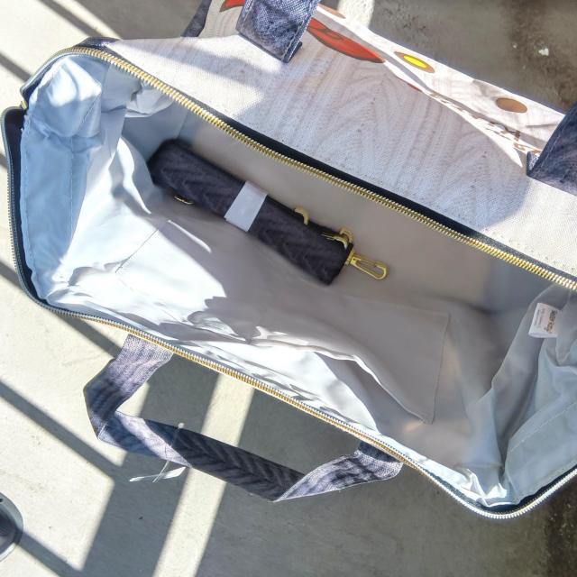 ハローキティ ガマグチバッグ ニット風 ボストンバッグ 約30センチ?約25センチ  < おもちゃ  ハローキティ ガマグチバッグ ニット風 ボストンバッグ 約30センチ?約25センチ  < おもちゃの