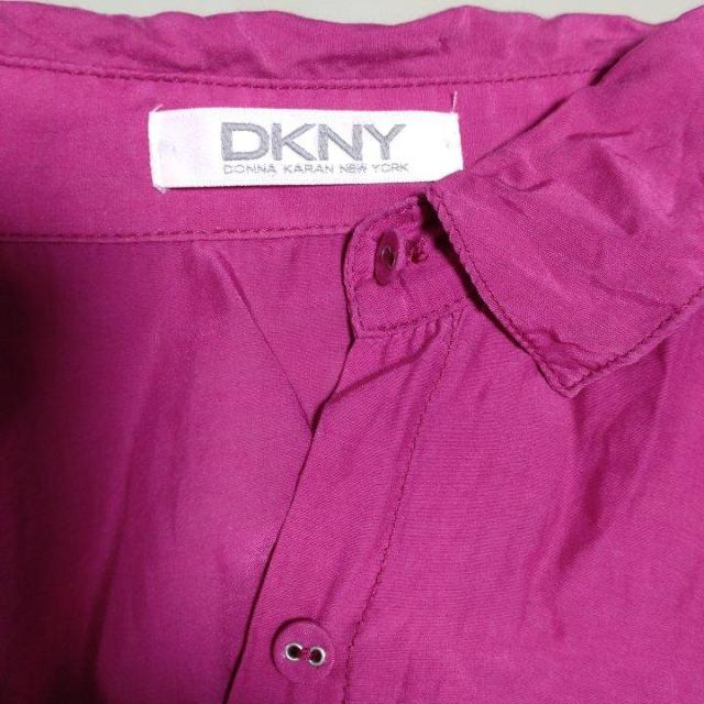 DKNY�V���N���s���N�V���c �� �u�����h�� 