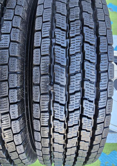 �o���a145/80R12(80/78N)LT 12�C���`YOKOHAMA ice GUARD iG91 �X�^�b�h���X�^�C���̂�4�{ �� ������/�o�C�N