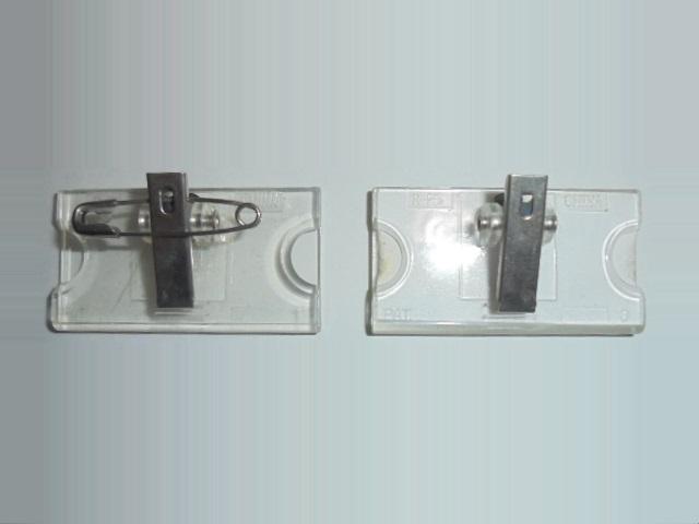 U型名札 25x50mm 透明 2点セット 中古品 < インテリア/ライフ  U型名札 25x50mm 透明 2点セット 中古品 < インテリア/ライフの