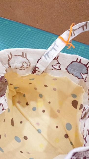 ハンドメイド 巾着(ひつじ柄 小) < 女性ファッション  ハンドメイド 巾着(ひつじ柄 小) < 女性ファッションの